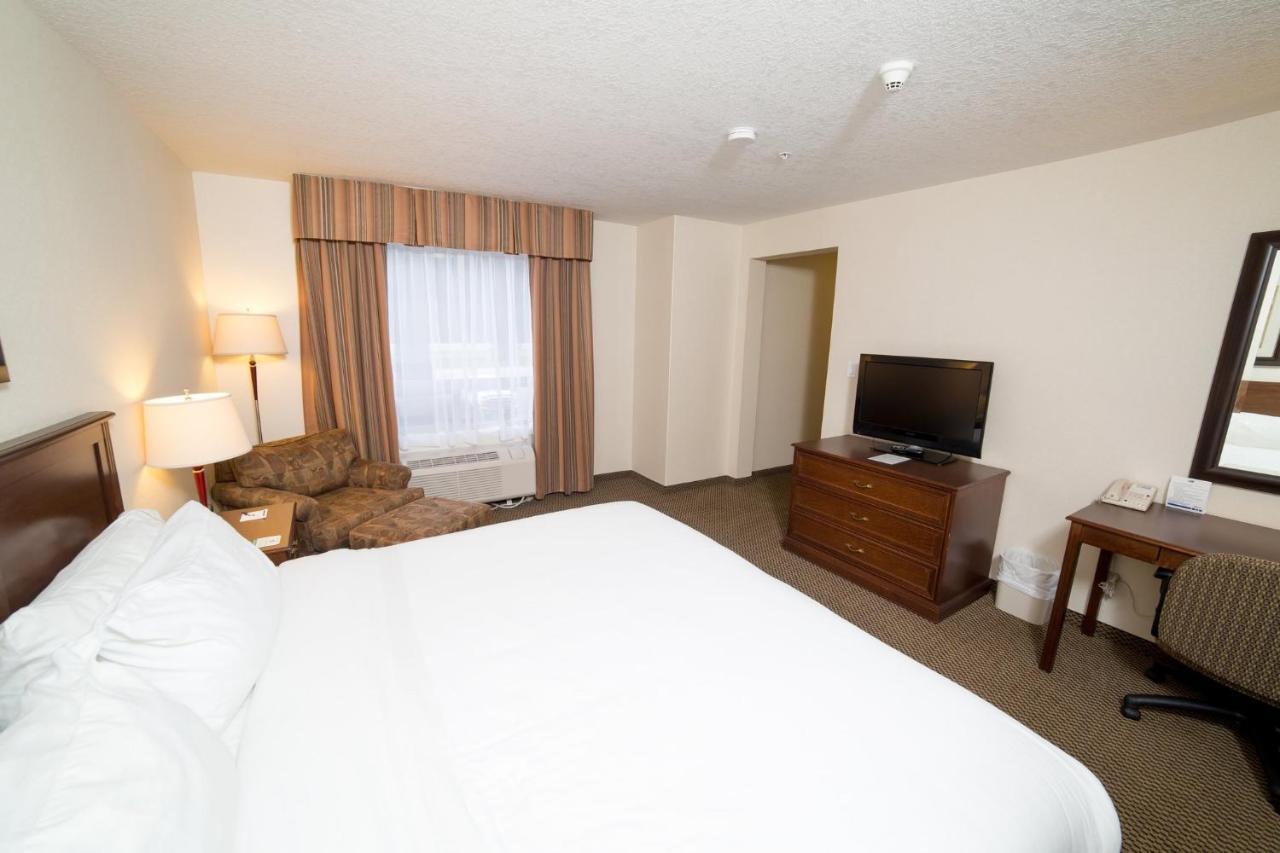 Holiday Inn Express & Suites Drayton Valley By Ihg Dış mekan fotoğraf