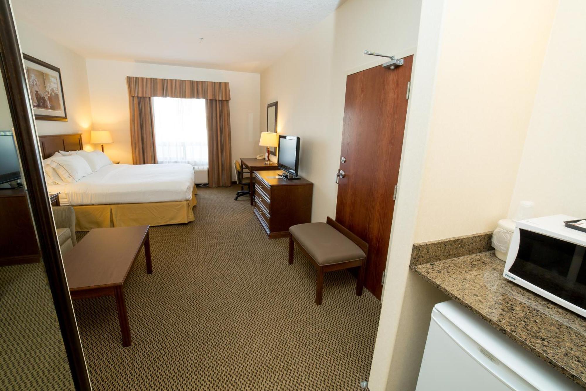 Holiday Inn Express & Suites Drayton Valley By Ihg Dış mekan fotoğraf