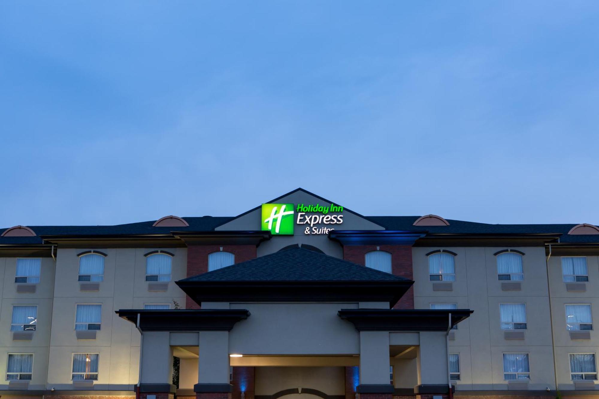 Holiday Inn Express & Suites Drayton Valley By Ihg Dış mekan fotoğraf