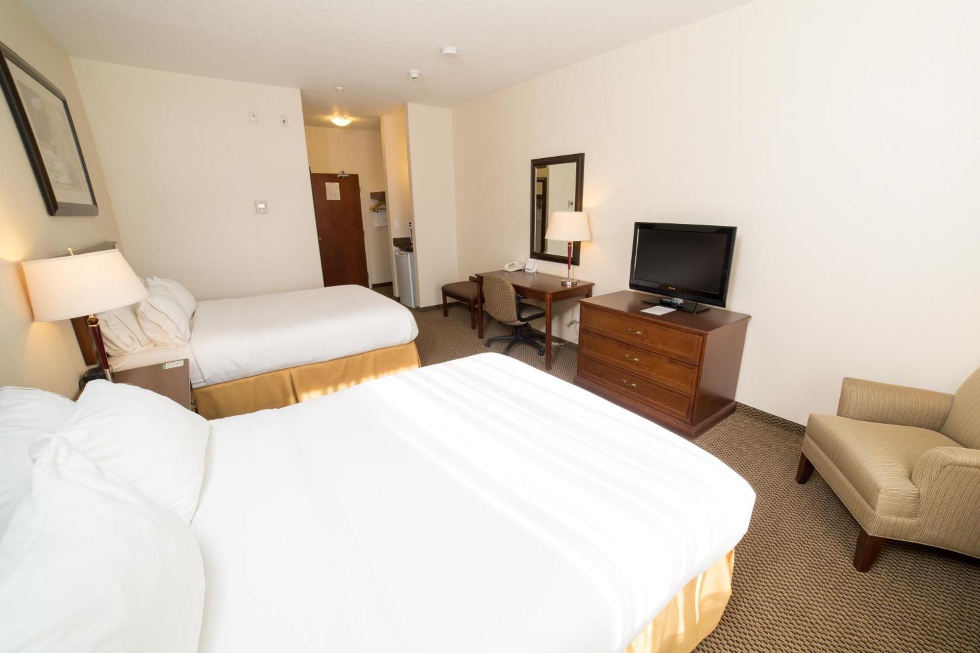 Holiday Inn Express & Suites Drayton Valley By Ihg Dış mekan fotoğraf