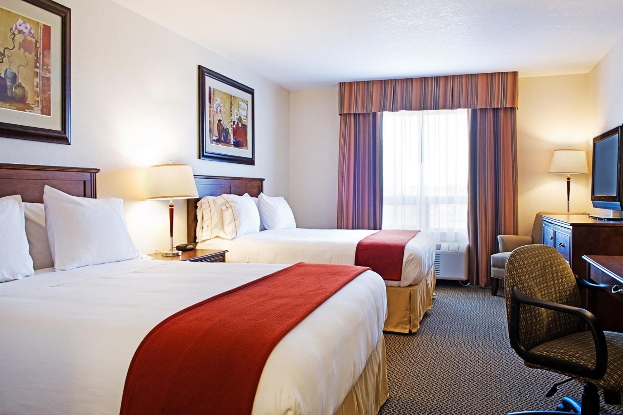 Holiday Inn Express & Suites Drayton Valley By Ihg Dış mekan fotoğraf