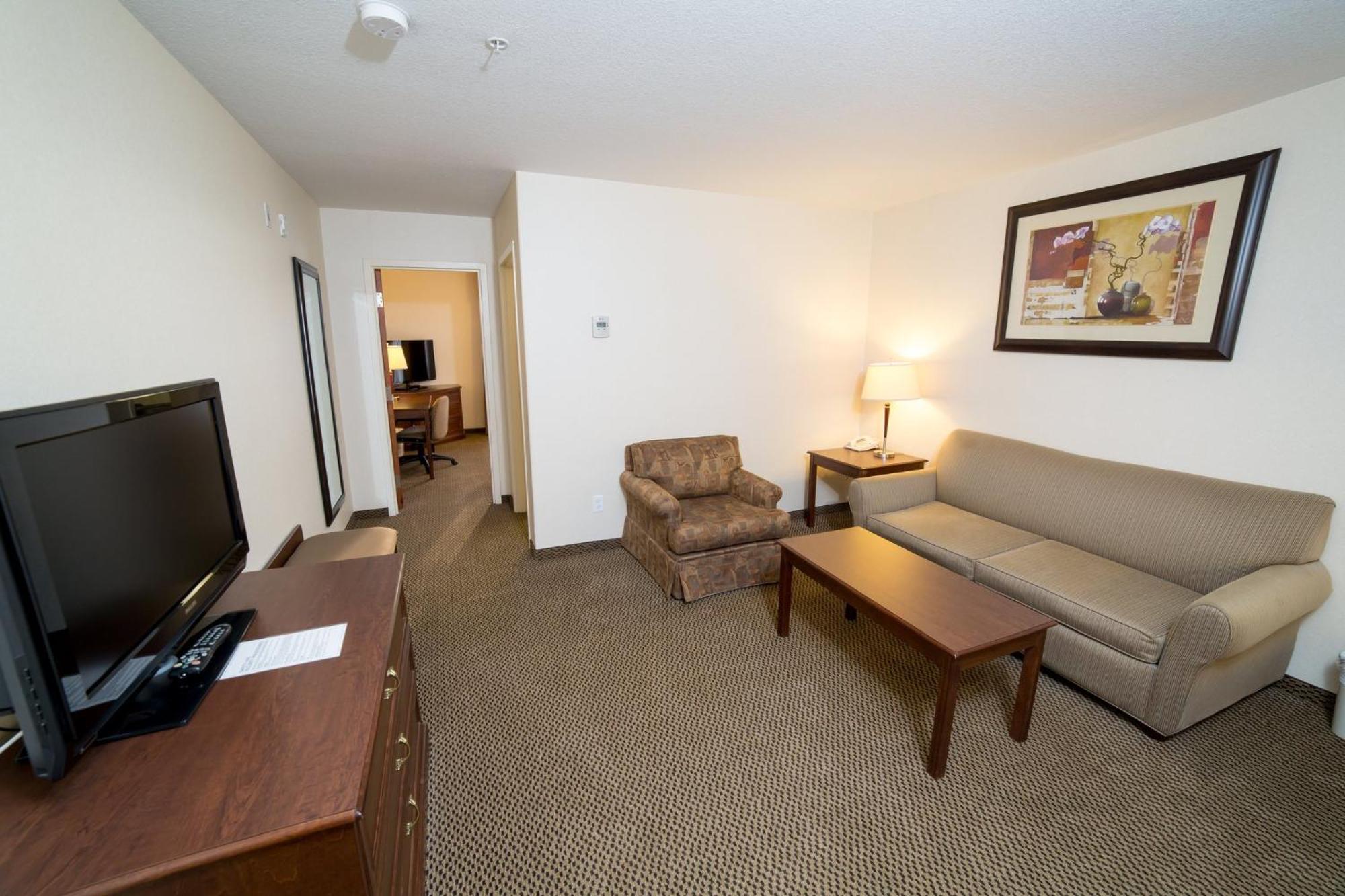 Holiday Inn Express & Suites Drayton Valley By Ihg Dış mekan fotoğraf
