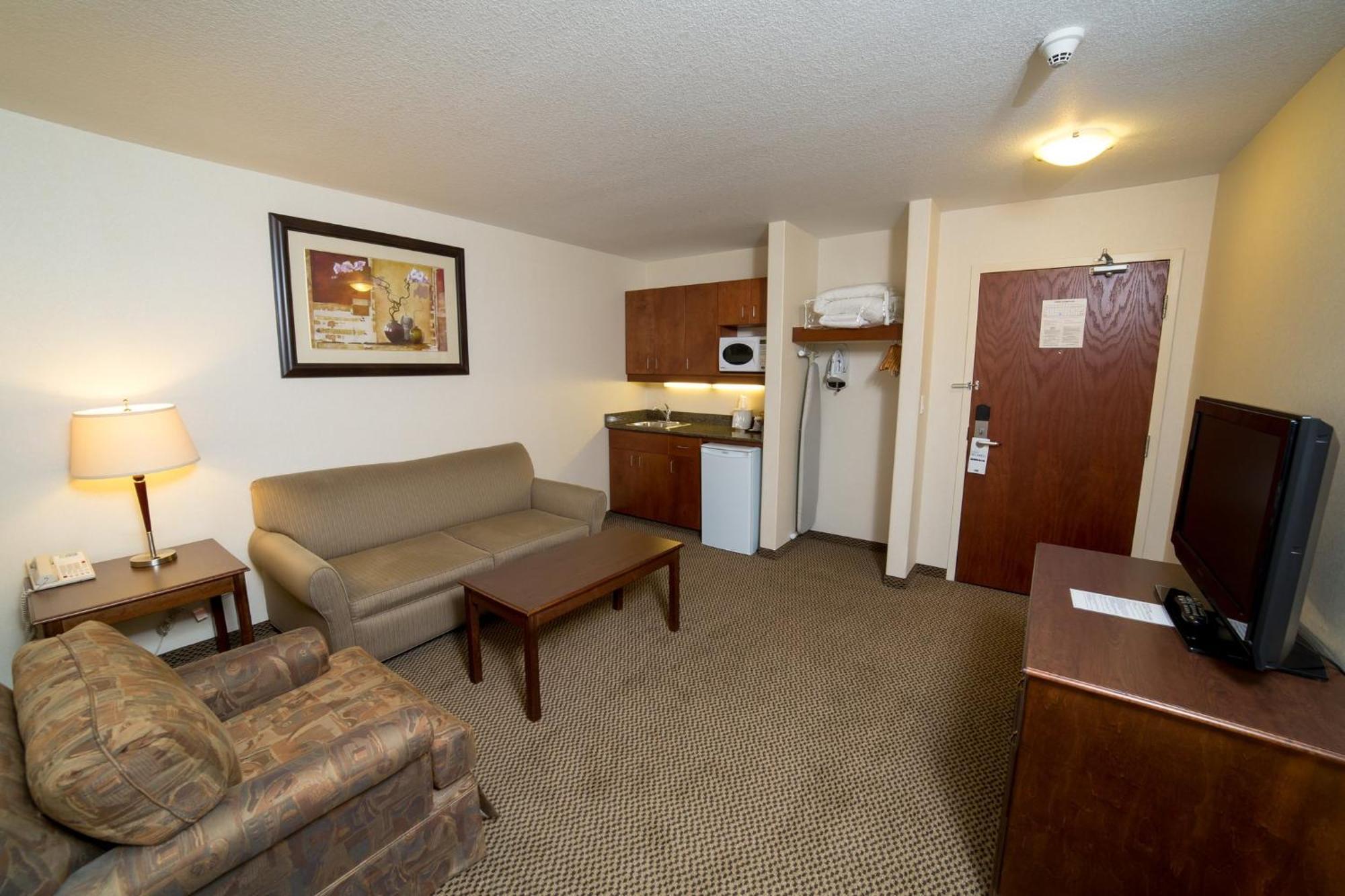 Holiday Inn Express & Suites Drayton Valley By Ihg Dış mekan fotoğraf