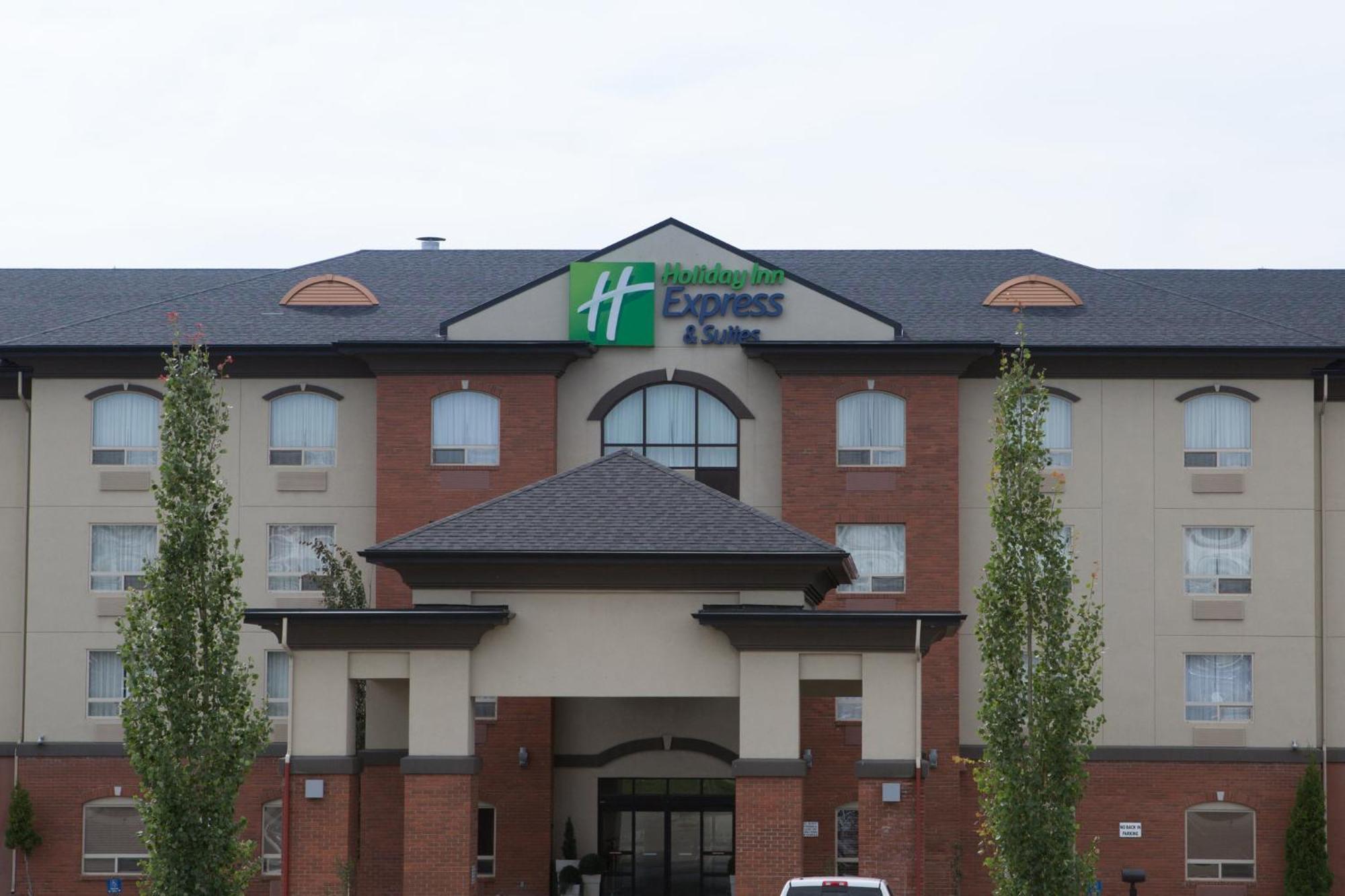 Holiday Inn Express & Suites Drayton Valley By Ihg Dış mekan fotoğraf